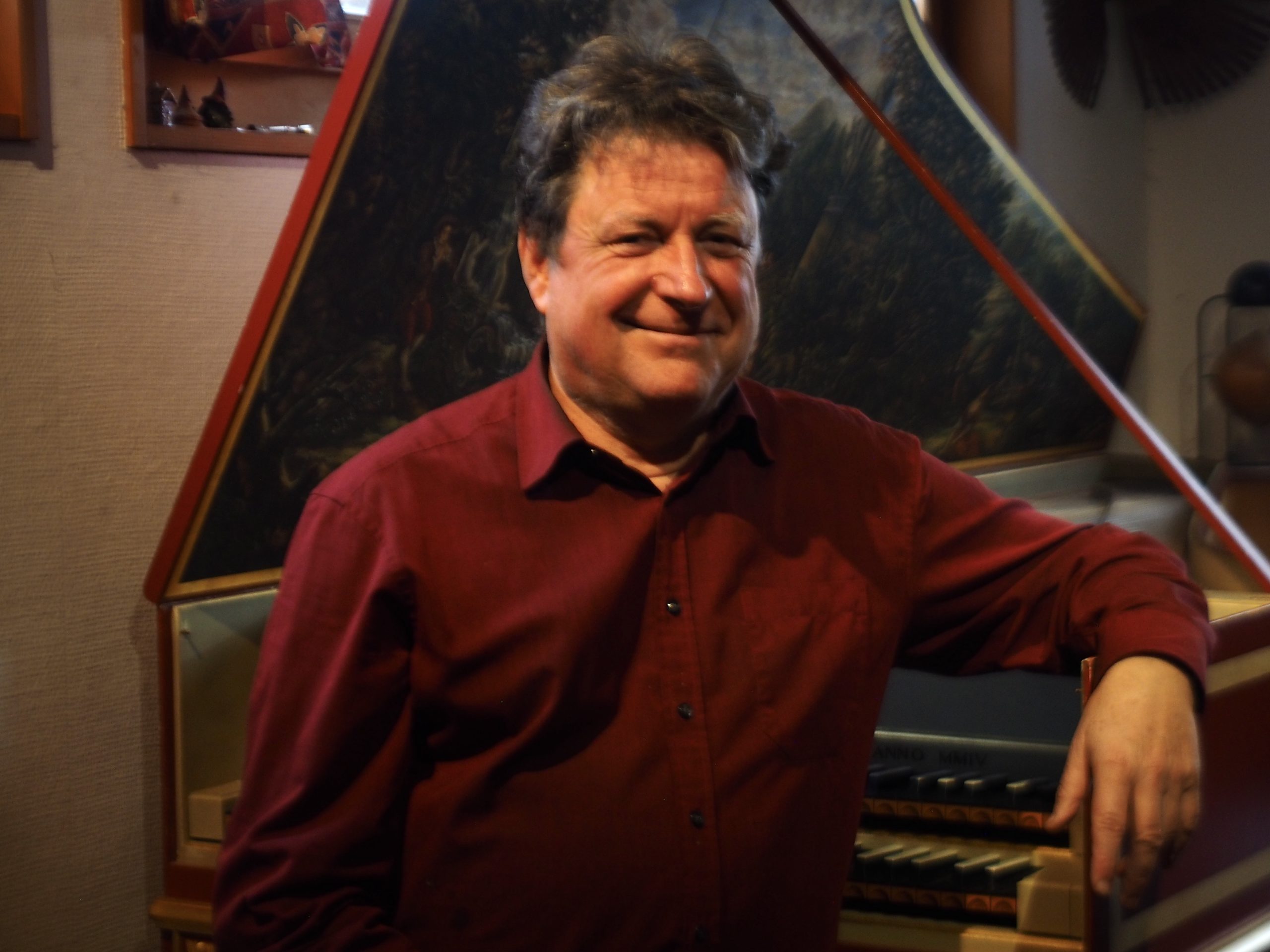 OLYMPUS DIGITAL CAMERA